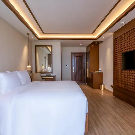 Koi Resort & Residence Da Nang Exterior photo